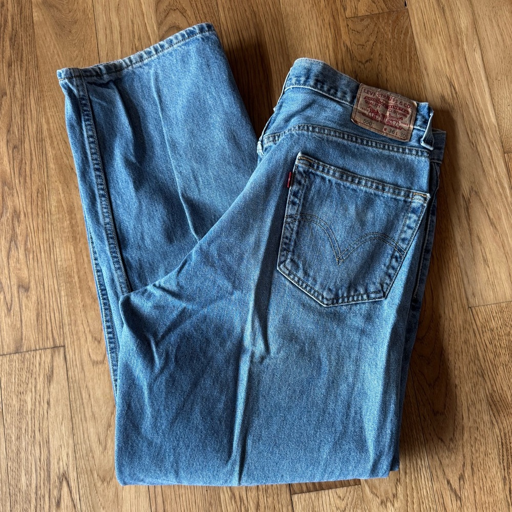 Levi's 550 Relaxed Fit Denim Jeans - Men's Size W36 x L30